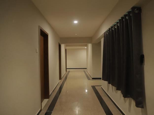 Hotel Royal Orbit Райкот Екстериор снимка